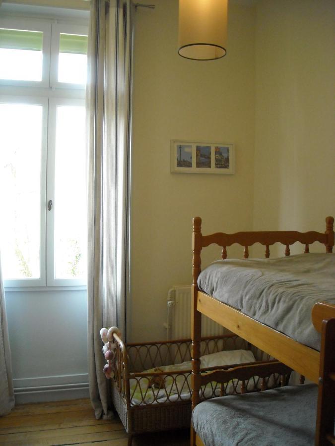 chateau de Pougy Extérieur photo